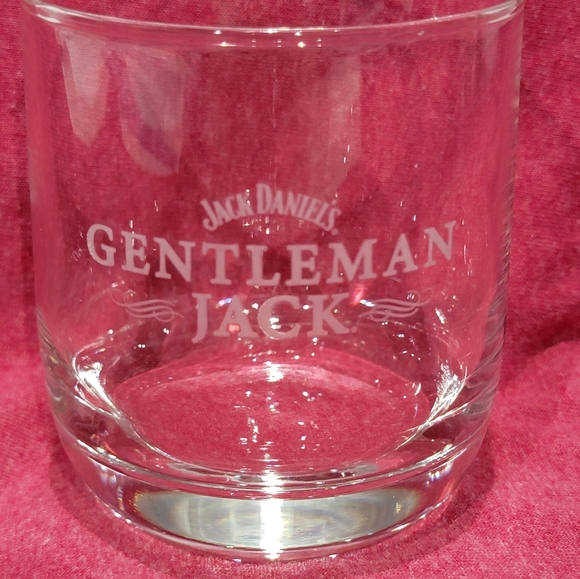Gentlemen Jack Daniel's 4TH GEN Rocks Glasses - Picture 12 of 14